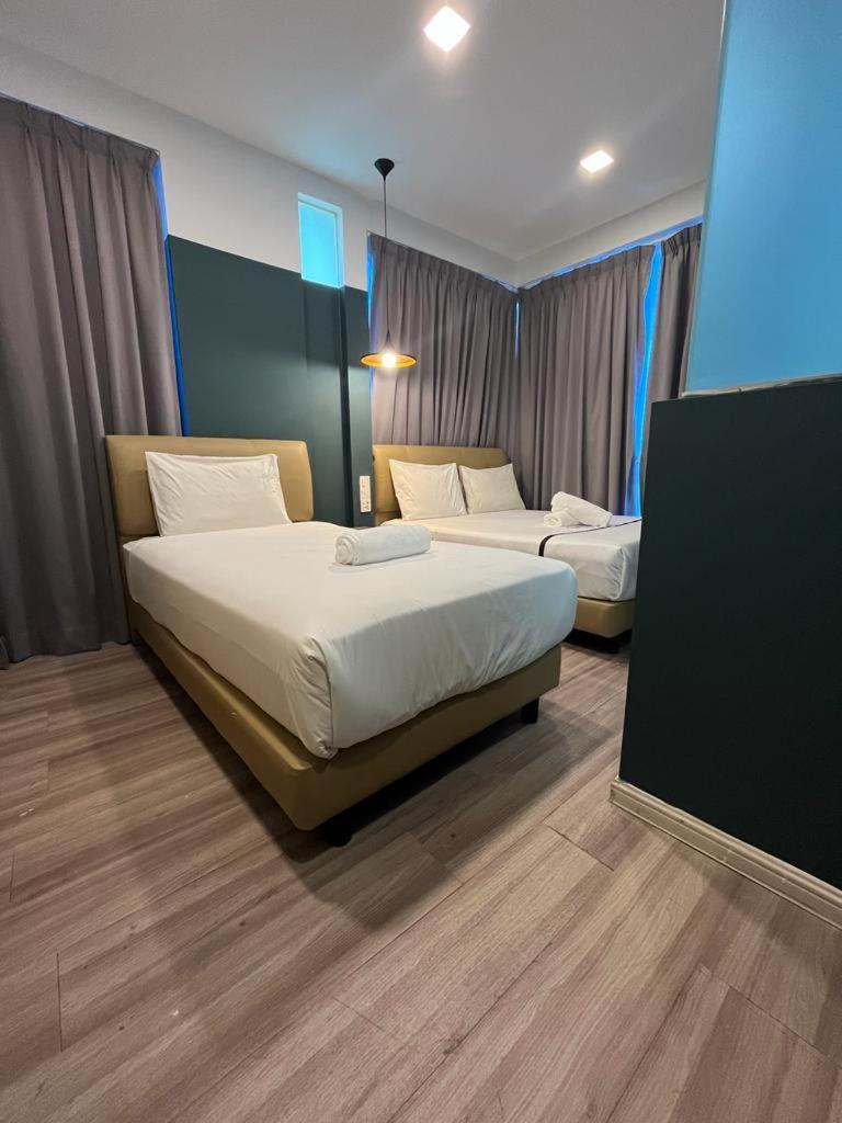 Smile Hotel Subang Airport 샤알람 외부 사진