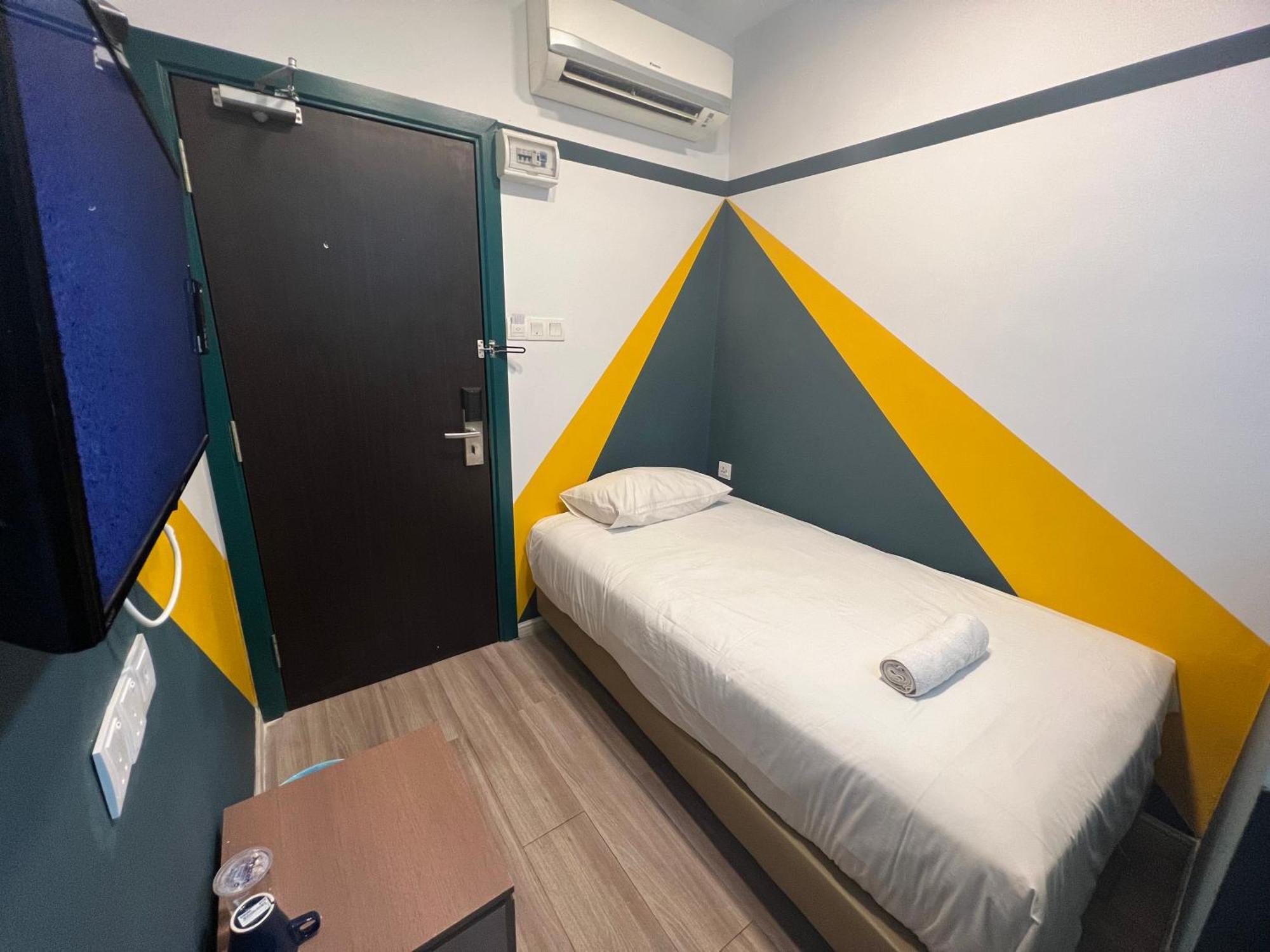 Smile Hotel Subang Airport 샤알람 외부 사진